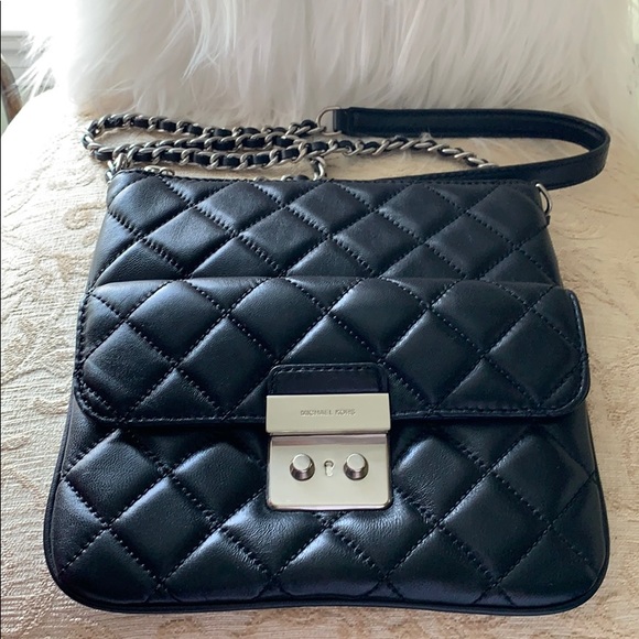 Michael Kors Handbags - Michael Kors Sloan Medium Crossbody Michael Kors Handbags - Michael Kors Sloan Medium Crossbody